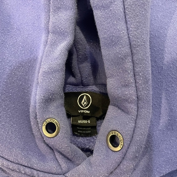 Volcom men’s hoodie with side pockets - Picture 3 of 3